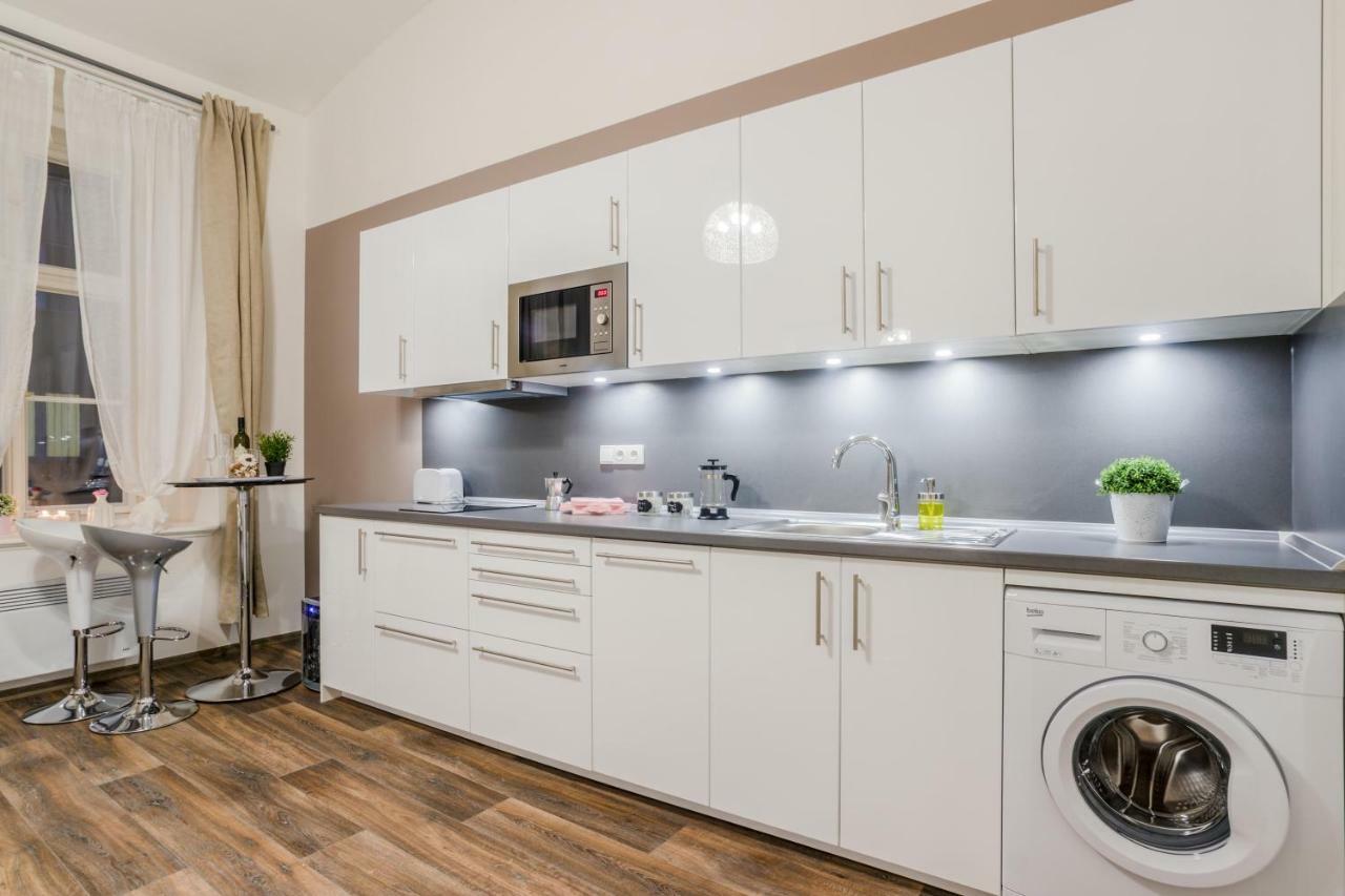 Prague Apt Near Charles Bridge By Michal&Friends Exterior photo