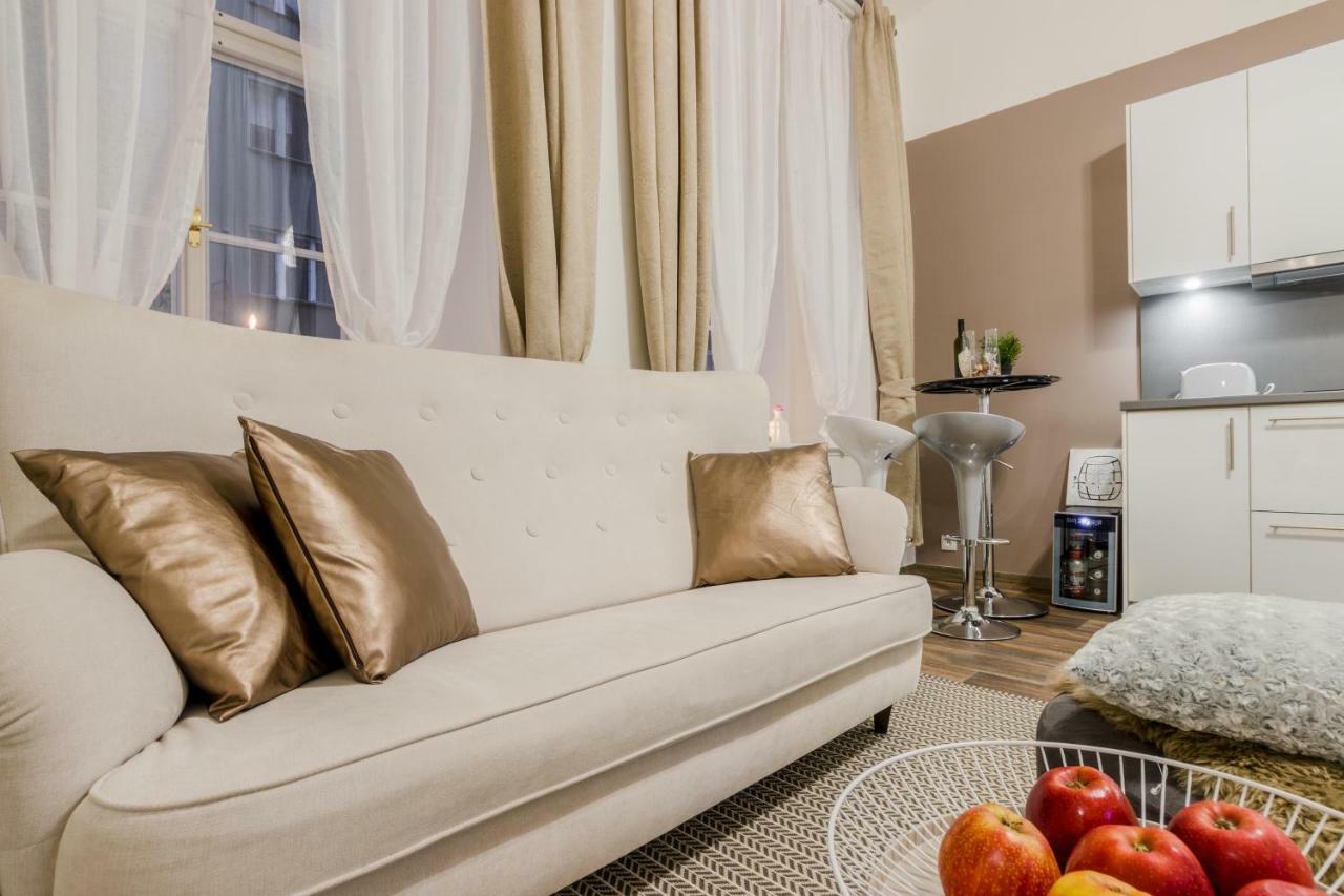 Prague Apt Near Charles Bridge By Michal&Friends Exterior photo